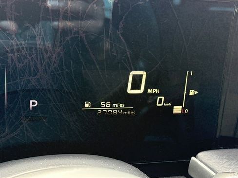 Used 2025 Nissan Kicks S image 31