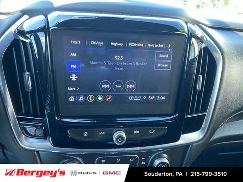 Used 2023 Chevrolet Traverse LT AWD/4WD image 16