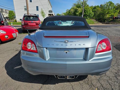 Used 2006 Chrysler Crossfire Limited RWD image 8