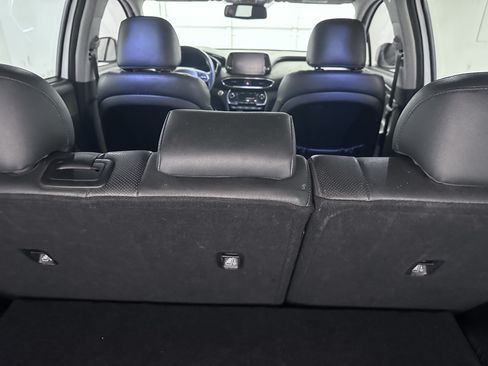 Used 2020 Hyundai Santa Fe Limited AWD/4WD image 39