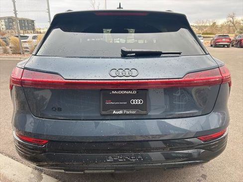 Certified 2024 Audi Q8 e-tron Premium image 17