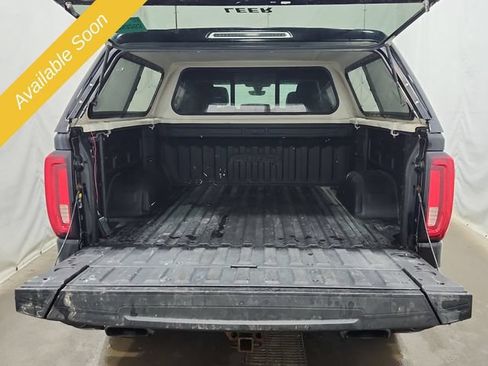 Used 2019 GMC Sierra 1500 AT4 w/ AT4 Premium Package AWD/4WD image 5