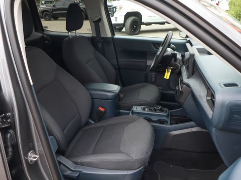 Used 2025 Ford Maverick XL FWD image 42