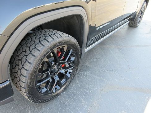Used 2024 GMC Sierra 1500 Denali Ultimate AWD/4WD image 13