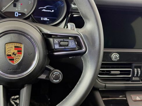 Used 2024 Porsche Macan S AWD/4WD image 13