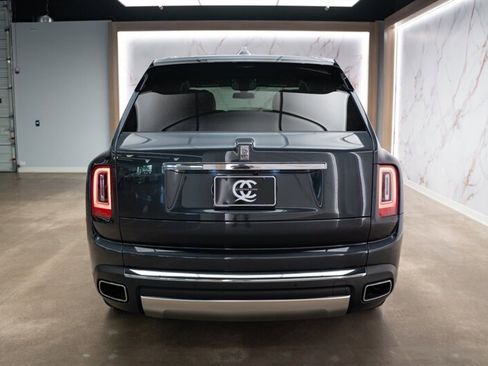 Used 2024 Rolls-Royce Cullinan AWD/4WD image 26