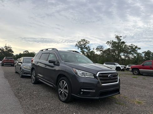 Used 2020 Subaru Ascent Limited w/ Technology Package AWD/4WD image 3