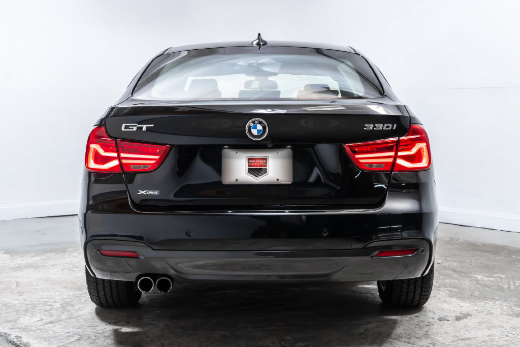 Used 2017 BMW 330i Gran Turismo xDrive AWD/4WD image 6