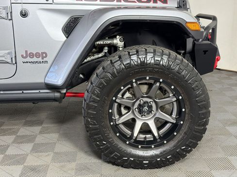 Used 2021 Jeep Wrangler Unlimited Rubicon AWD/4WD image 13