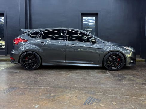 Used 2015 Ford Focus ST w/ Equipment Group 402A image 10