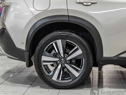 Used 2023 Nissan Rogue Platinum w/ Platinum Premium Package image 10