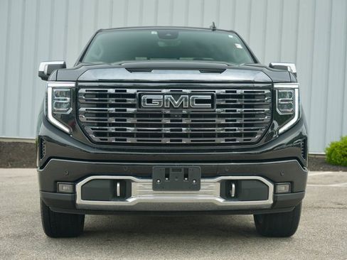 Used 2023 GMC Sierra 1500 Denali Ultimate image 3