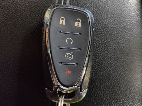 Used 2025 Chevrolet Malibu LT FWD image 32