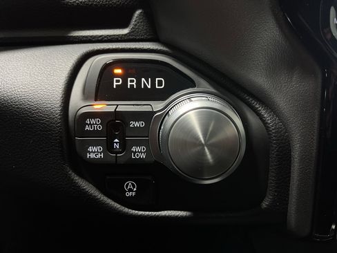 Used 2025 RAM 1500 Laramie w/ Laramie Southwest Edition image 14