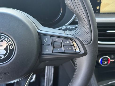 New 2026 Alfa Romeo Stelvio Sprint w/ Convenience Package image 18