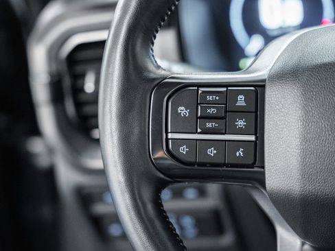 Used 2023 Ford F150 Platinum w/ Max Trailer Tow Package image 40