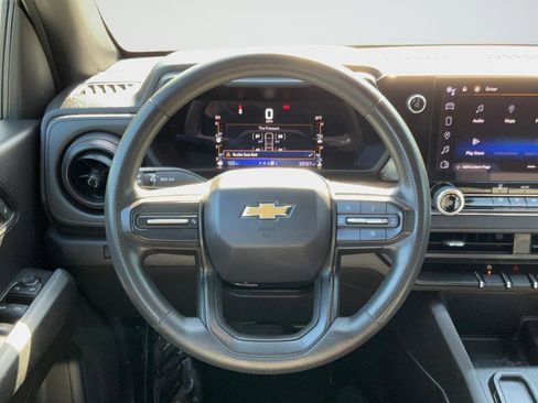 Used 2023 Chevrolet Colorado W/T image 14