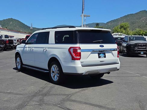 Used 2020 Ford Expedition Max XLT w/ Equipment Group 202A AWD/4WD image 12