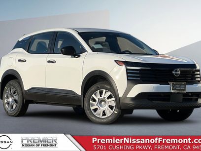 New 2026 Nissan Kicks S