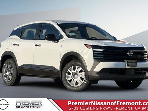 New 2026 Nissan Kicks S image 1