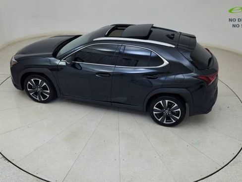 Used 2025 Lexus UX 300h FWD image 77