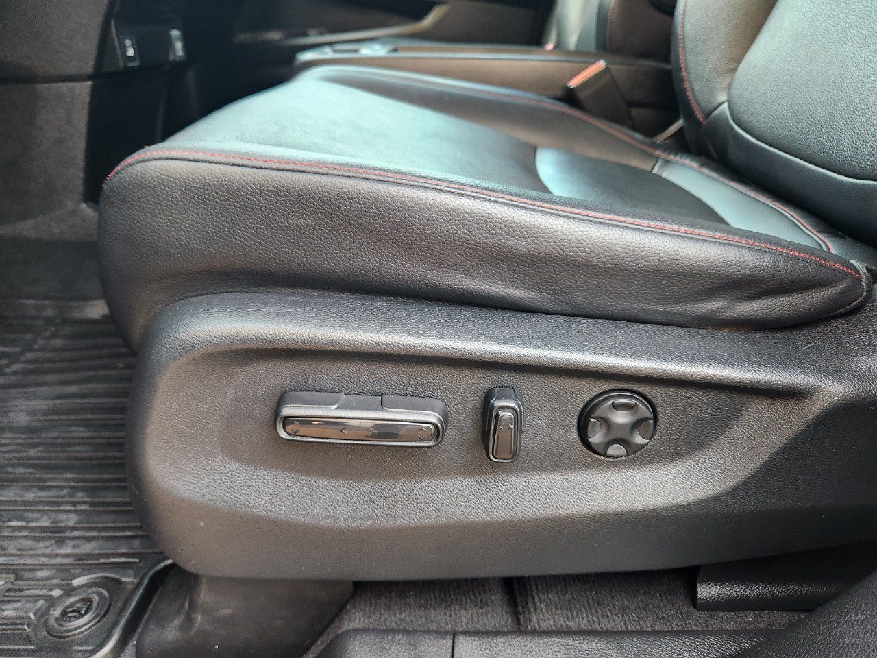 Used 2024 Honda Odyssey Sport image 23