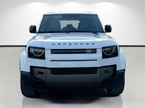 New 2026 Land Rover Defender 110 S AWD/4WD image 8