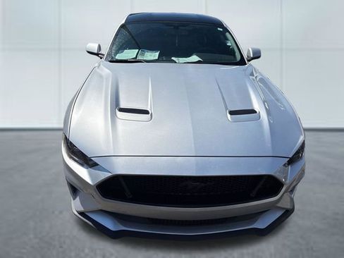 Used 2018 Ford Mustang GT w/ Black Accent Pkg image 5