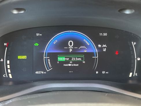 Used 2025 Toyota Camry SE FWD image 27