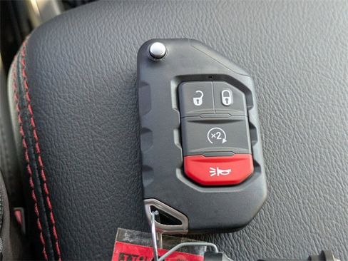 New 2026 Jeep Wrangler Unlimited Rubicon w/ Safety Group image 30