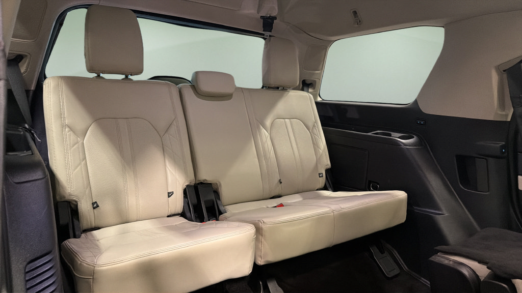 Used 2019 Ford Expedition Platinum AWD/4WD image 18