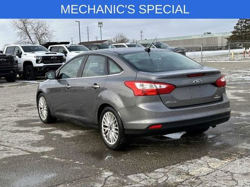 Used 2012 Ford Focus SEL image 3