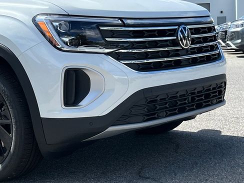New 2026 Volkswagen Atlas SE AWD/4WD image 2