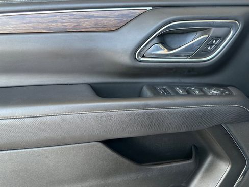 Certified 2023 Chevrolet Tahoe Premier AWD/4WD image 11