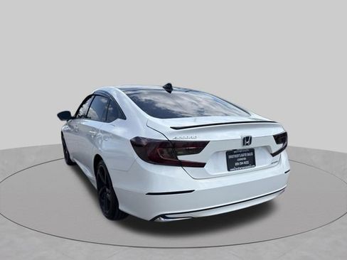 Used 2022 Honda Accord Sport image 4