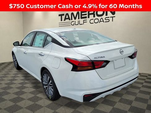 New 2026 Nissan Altima 2.5 SV FWD image 5