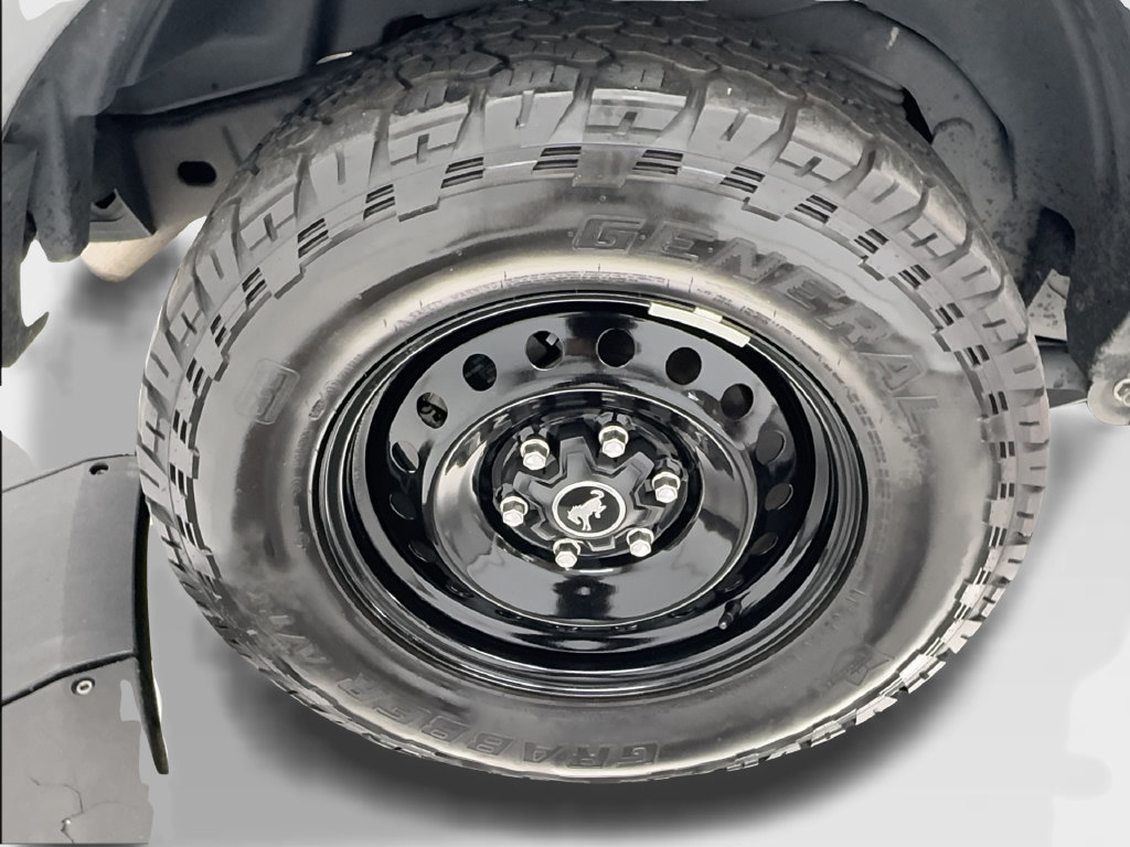 Used 2023 Ford Bronco Black Diamond AWD/4WD image 16