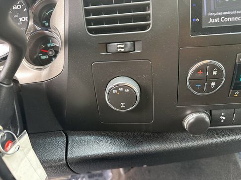 Used 2012 GMC Sierra 3500 SLE w/ SLE Preferred Package image 16