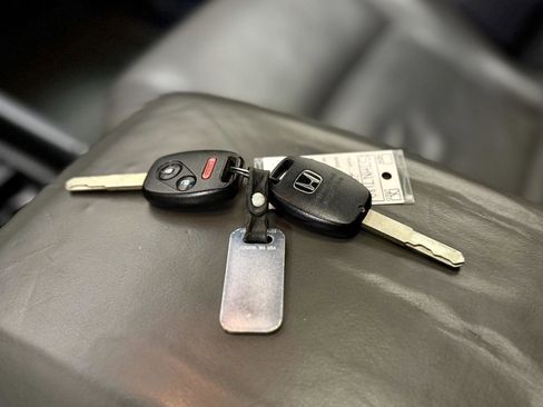 Used 2005 Honda Pilot EX-L image 24