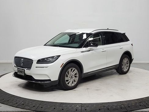 Used 2022 Lincoln Corsair FWD image 3