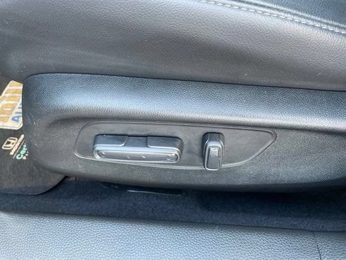 Used 2024 Honda Civic Touring image 7