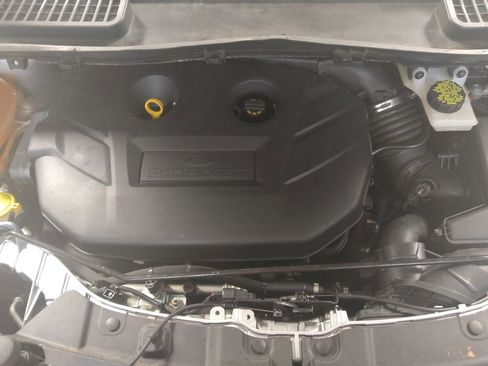 Used 2019 Ford Escape Titanium FWD image 30