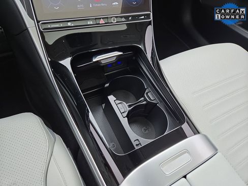 Certified 2024 Mercedes-Benz C 300 4MATIC Sedan image 22