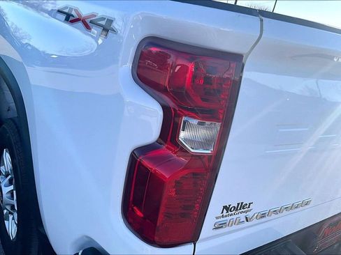 Used 2024 Chevrolet Silverado 2500 LT image 30