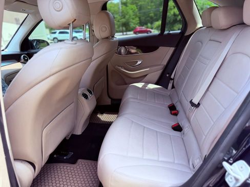 Used 2016 Mercedes-Benz GLC 300 image 17