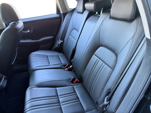 Used 2023 Honda HR-V EX-L image 13