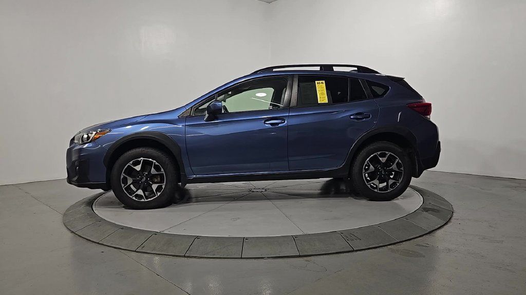 Used 2020 Subaru Crosstrek 2.0i Premium w/ Moonroof Package 2 AWD/4WD image 2