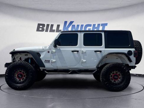 Used 2020 Jeep Wrangler Unlimited Rubicon AWD/4WD image 2