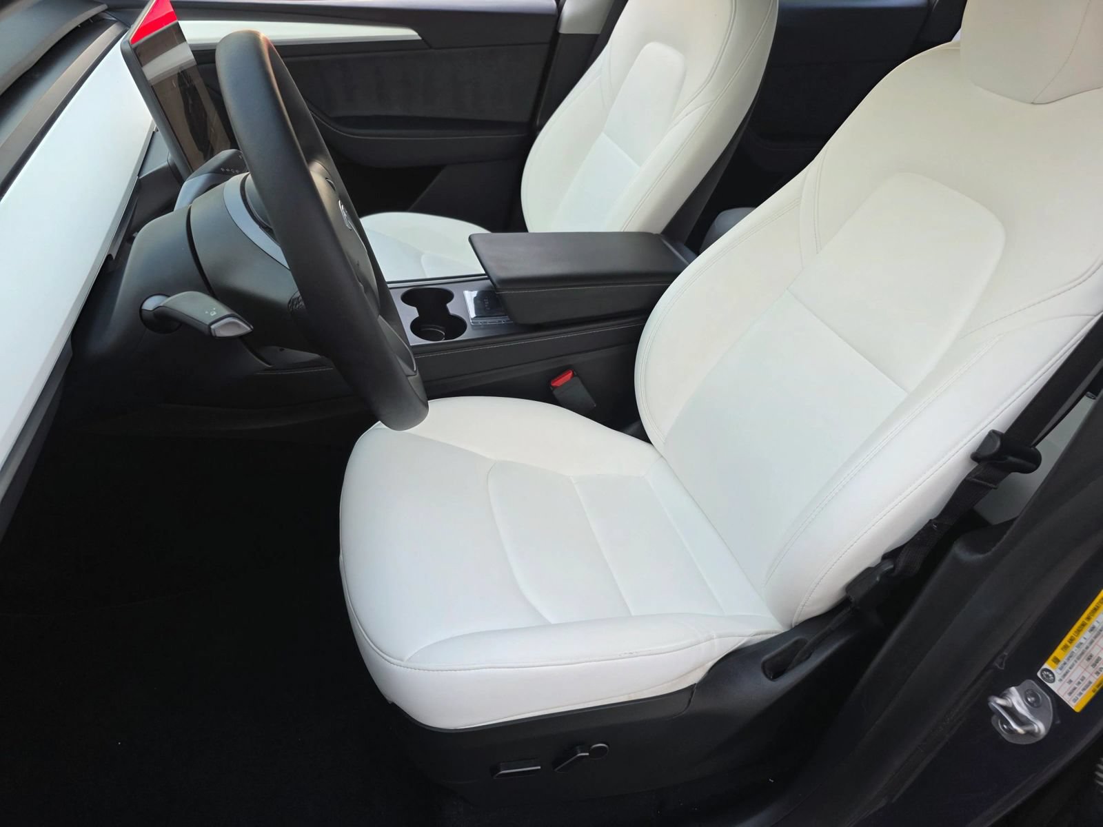 Used 2023 Tesla Model Y Long Range AWD/4WD image 16
