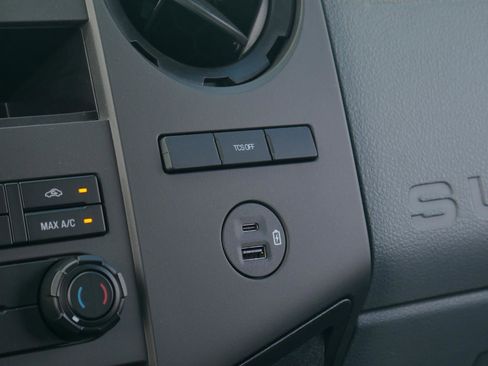 New 2025 Ford F750 2WD Regular Cab Super Duty image 41